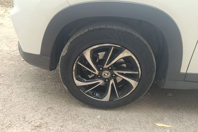Used Dongfeng Fengon S560 2018 1.8L CVT Smart Connect 7-Seater Left Front Wheel Hub