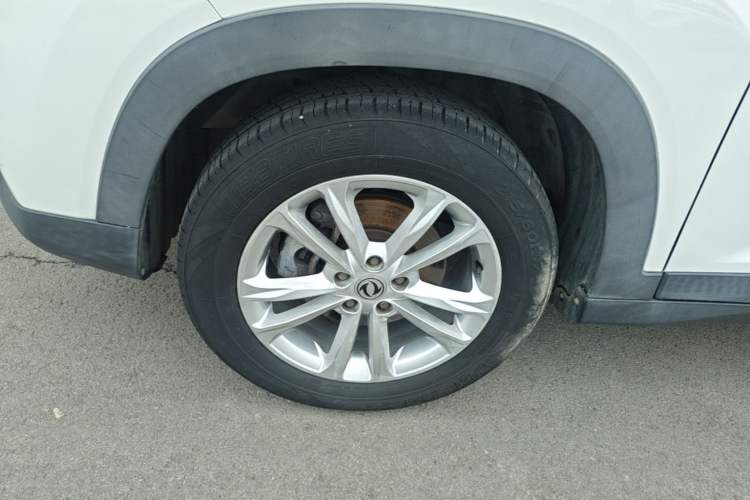 Used Dongfeng Fengon S560 2018 1.8L Manual Urban Model 7 Seats Left Front Wheel Hub