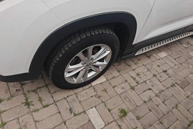 Used Dongfeng Fengon S560 2018 1.8L Manual Urban Model 7 Seats Left Front Wheel Hub