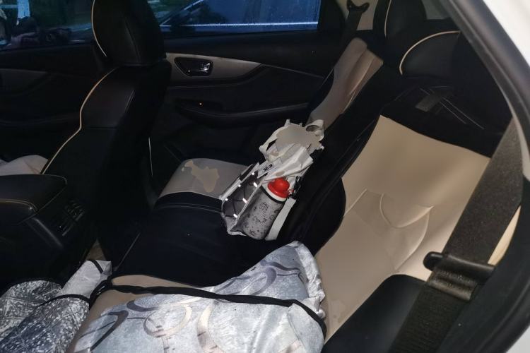 Used Dongfeng Fengon S560 2018 1.8L Manual Comfort 7-Seater Left Rear Seat
