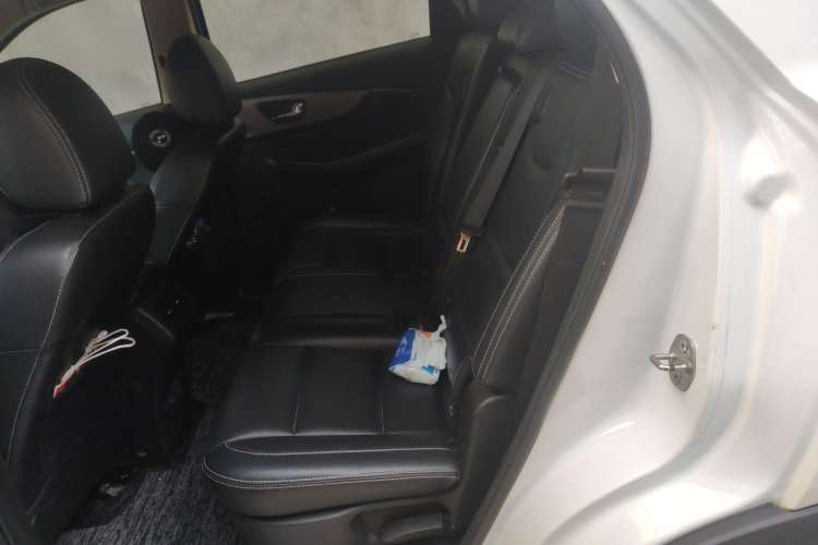 Used Dongfeng Fengon S560 2018 1.8L CVT Elite Model 7 Seats Left Rear Seat