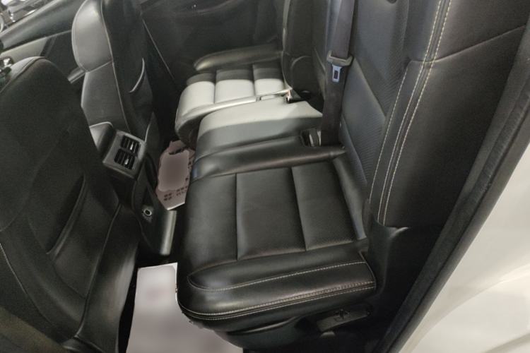 Used Dongfeng Fengon S560 2018 1.8L Manual Comfort 7-Seater Left Rear Seat