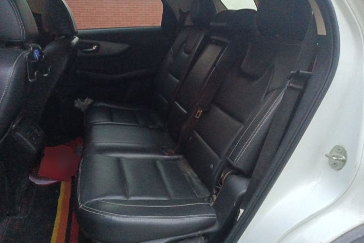 Used Dongfeng Fengon S560 2018 1.8L Manual Comfort 7-Seater Left Rear Seat