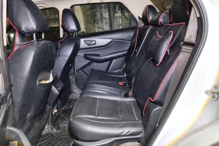 Used Dongfeng Fengon S560 2018 1.8L Manual Comfort 7-Seater Left Rear Seat