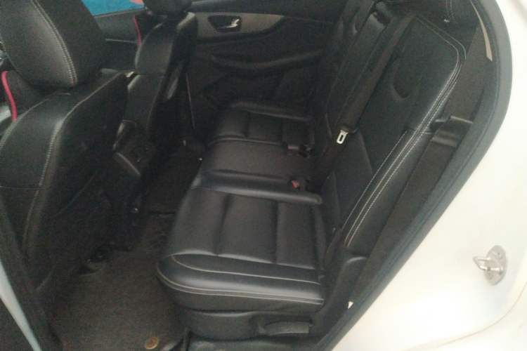 Used Dongfeng Fengon S560 2018 1.8L Manual Urban Model 7 Seats Left Rear Seat