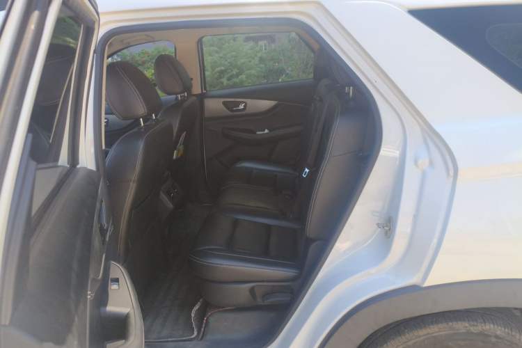 Used Dongfeng Fengon S560 2018 1.8L Manual Comfort 7-Seater Left Rear Seat