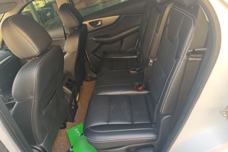 Used Dongfeng Fengon S560 2018 1.8L CVT Elite Model 7 Seats Left Rear Seat