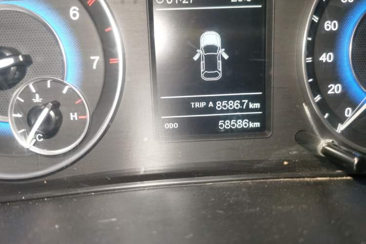 Used Dongfeng Fengon S560 2018 1.8L Manual Comfort 7-Seater Odometer Close Up