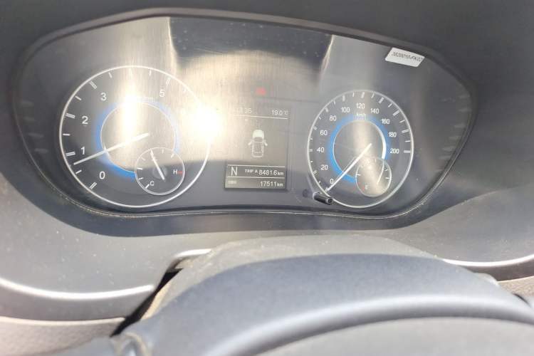 Used Dongfeng Fengon S560 2018 1.8L CVT Prestige Model Odometer Close Up