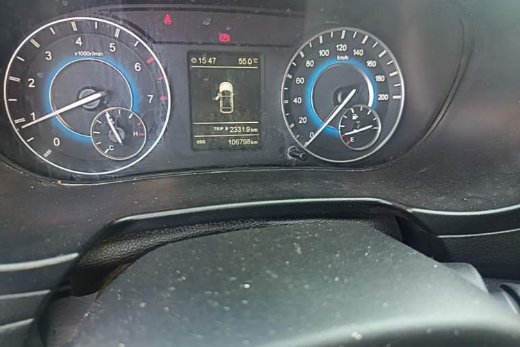 Used Dongfeng Fengon S560 2018 1.8L Manual Comfort 7-Seater Odometer Close Up