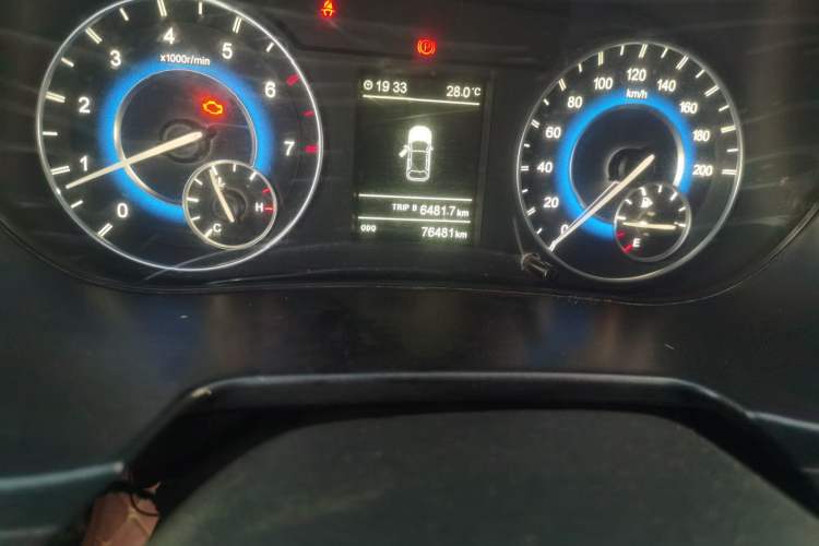Used Dongfeng Fengon S560 2018 1.8L Manual Comfort 7-Seater Odometer Close Up