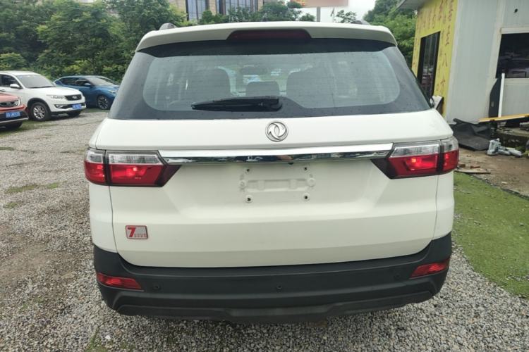 Used Dongfeng Fengon S560 2018 1.8L Manual Urban Model 7 Seats Rear