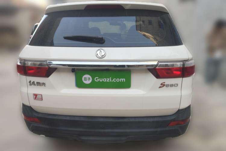 Used Dongfeng Fengon S560 2018 1.8L CVT Elite Model 7 Seats Rear