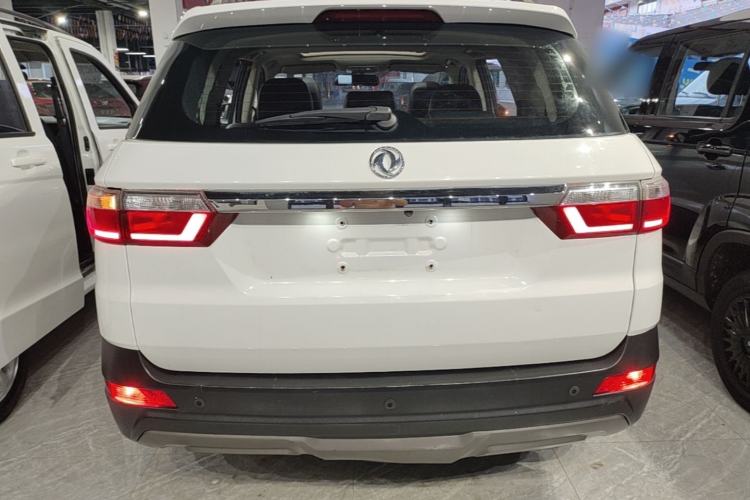 Used Dongfeng Fengon S560 2018 1.8L Manual Comfort 7-Seater Rear
