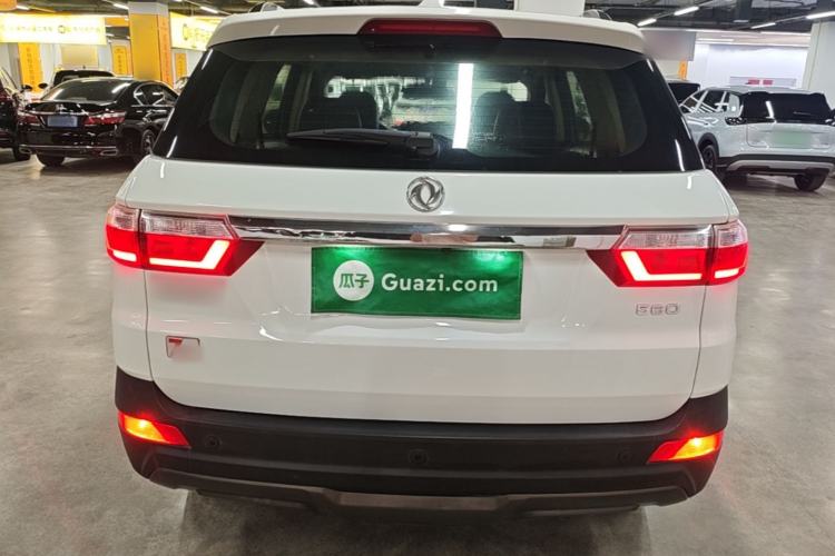 Used Dongfeng Fengon S560 2018 1.8L Manual Comfort 7-Seater Rear