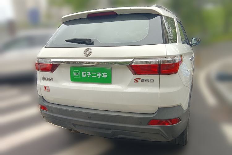 Used Dongfeng Fengon S560 2018 1.8L CVT Elite Model 7 Seats Rear