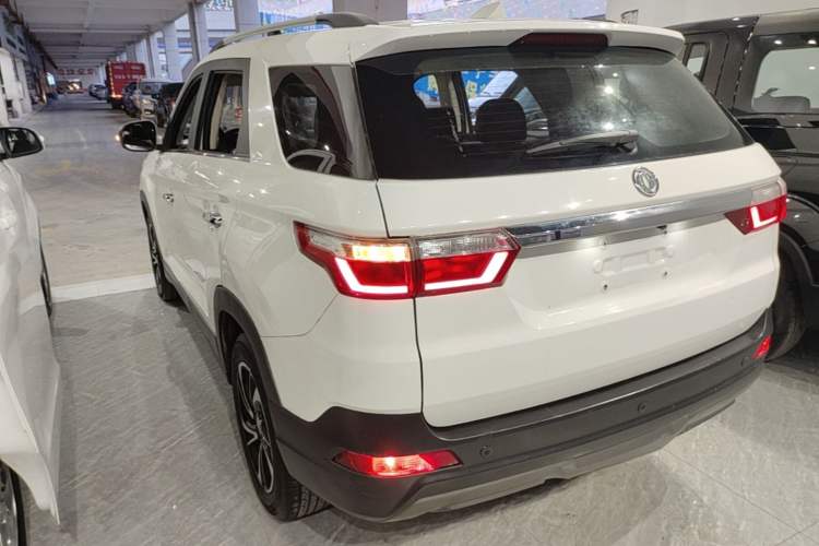 Used Dongfeng Fengon S560 2018 1.8L Manual Comfort 7-Seater Rear Left 45 Deg