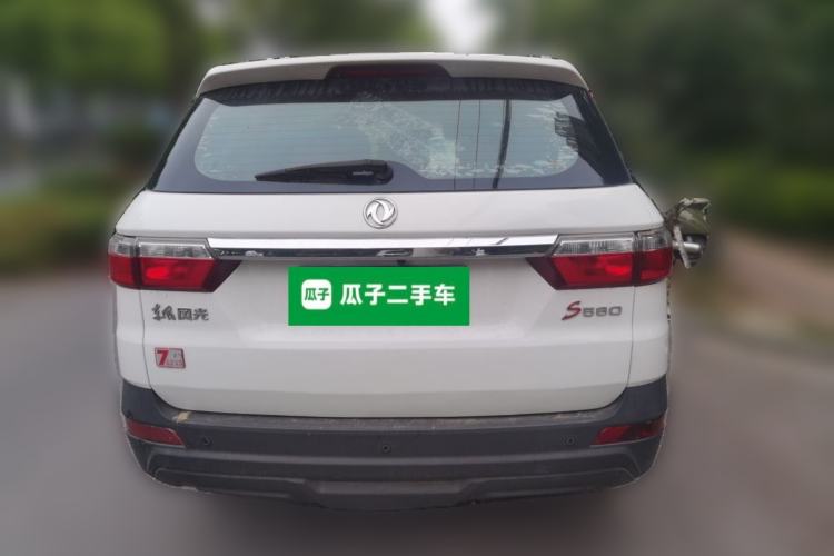 Used Dongfeng Fengon S560 2018 1.8L CVT Elite Model 7 Seats Rear