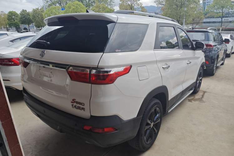 Used Dongfeng Fengon S560 2018 1.8L CVT Elite Model 7 Seats Rear Right 45 Deg