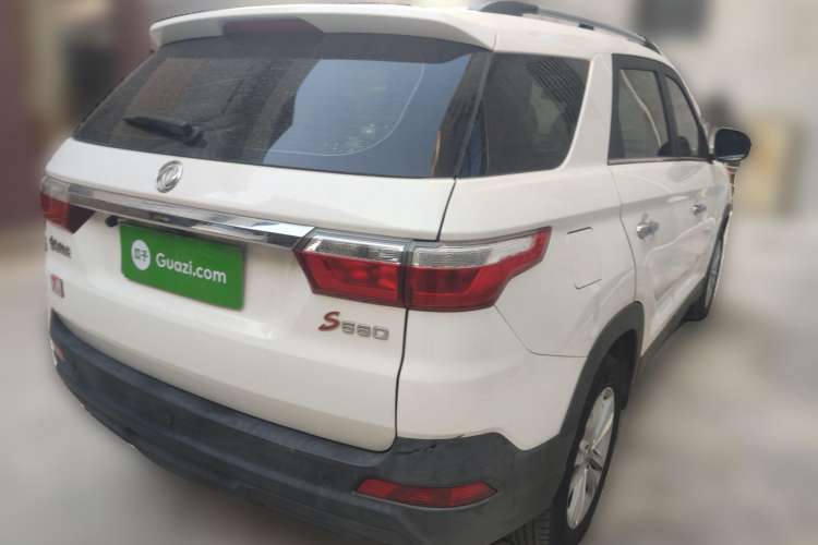 Used Dongfeng Fengon S560 2018 1.8L CVT Elite Model 7 Seats Rear Right 45 Deg