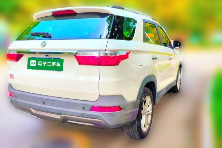 Used Dongfeng Fengon S560 2018 1.8L CVT Elite Model 7 Seats Rear Right 45 Deg