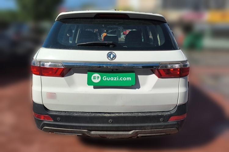 Used Dongfeng Fengon S560 2018 1.8L Manual Comfort 7-Seater Rear