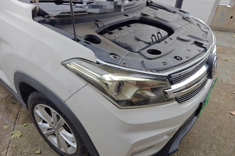 Used Dongfeng Fengon S560 2018 1.8L Manual Urban Model 7 Seats Right Front Headlight