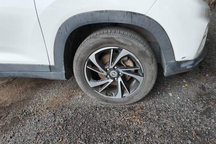 Used Dongfeng Fengon S560 2018 1.8L CVT Comfort Model 7 Seats Right Front Wheel Hub
