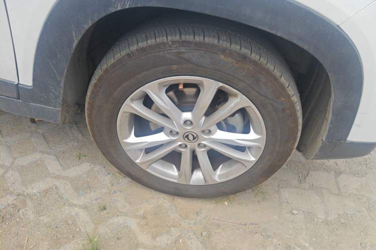 Used Dongfeng Fengon S560 2018 1.8L Manual Urban Model 5 Seats Right Front Wheel Hub