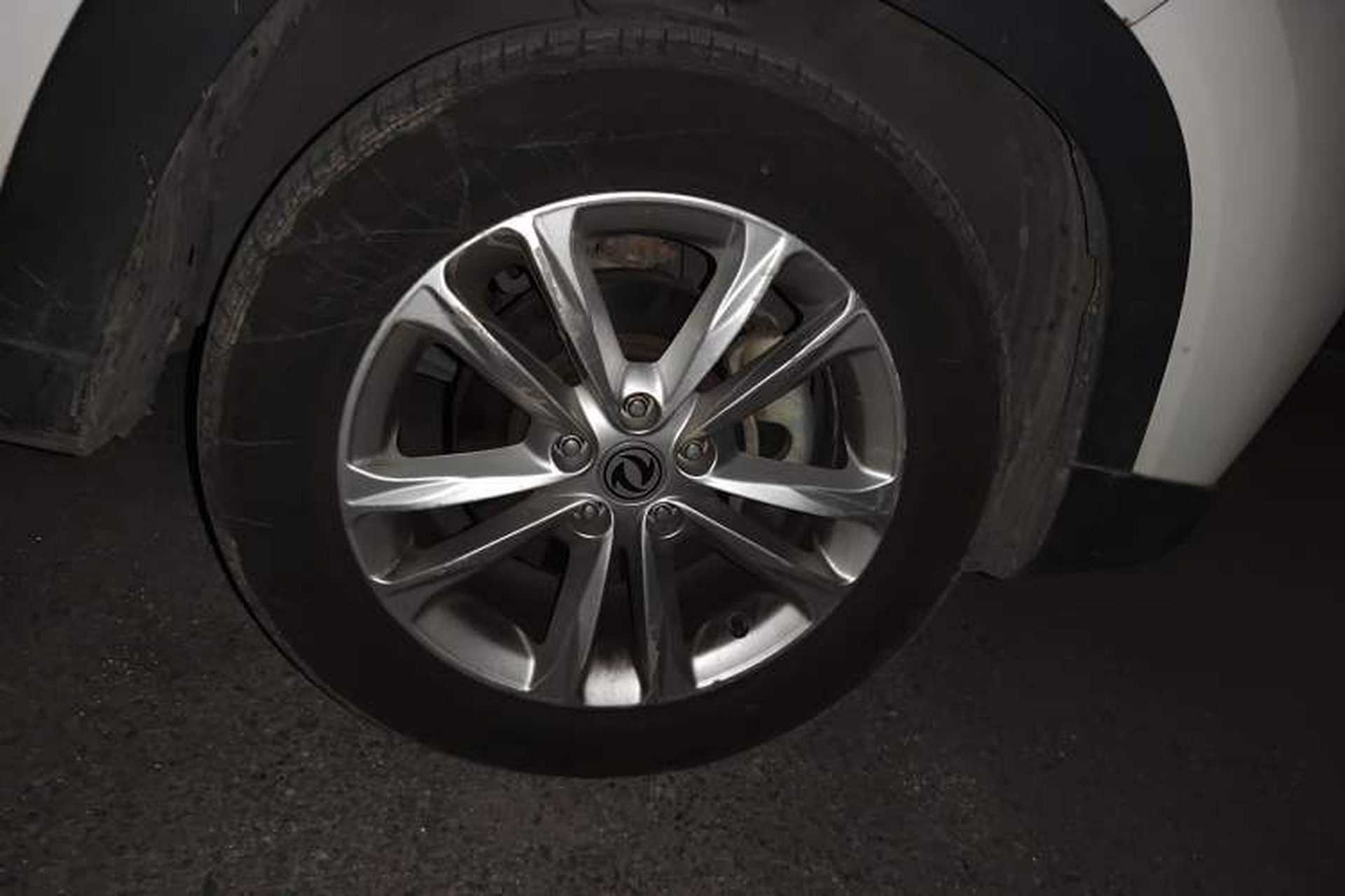 Used Dongfeng Fengon S560 2018 1.8L Manual Urban Model 7 Seats Right Front Wheel Hub