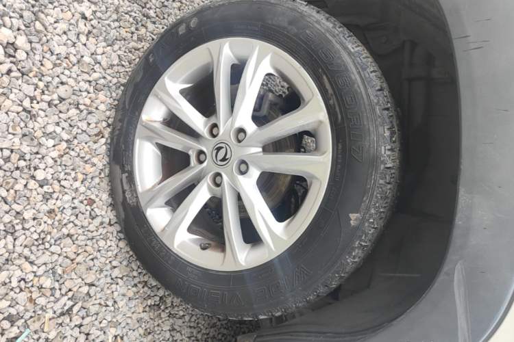 Used Dongfeng Fengon S560 2018 1.8L Manual Urban Model 7 Seats Right Rear Wheel Hub