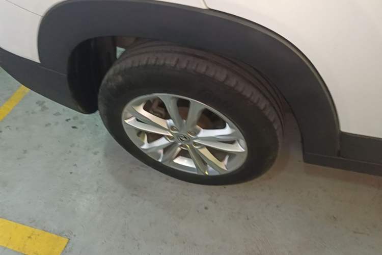Used Dongfeng Fengon S560 2018 1.8L Manual Urban Model 7 Seats Right Rear Wheel Hub