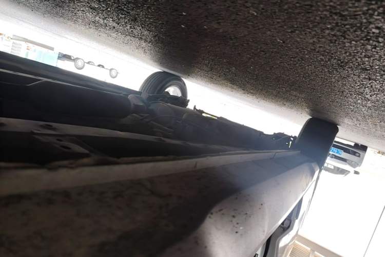 Used Dongfeng Fengon S560 2018 1.8L Manual Urban Model 5 Seats Right Side Sill