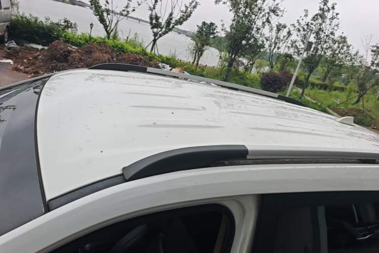 Used Dongfeng Fengon S560 2018 1.8L CVT Elite Model 7 Seats Roof