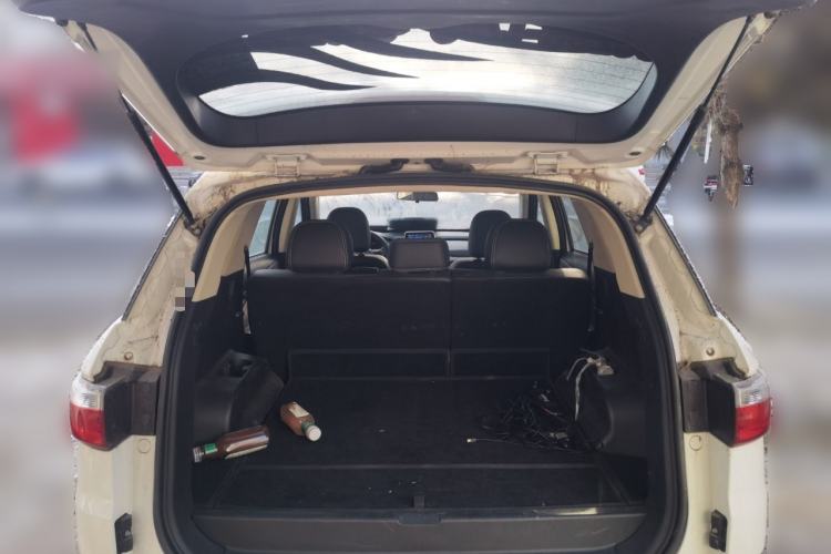 Used Dongfeng Fengon S560 2018 1.8L CVT Elite Model 5 Seats Trunk