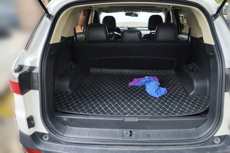 Used Dongfeng Fengon S560 2018 1.8L Manual Comfort 5-Seater China V Standard Trunk