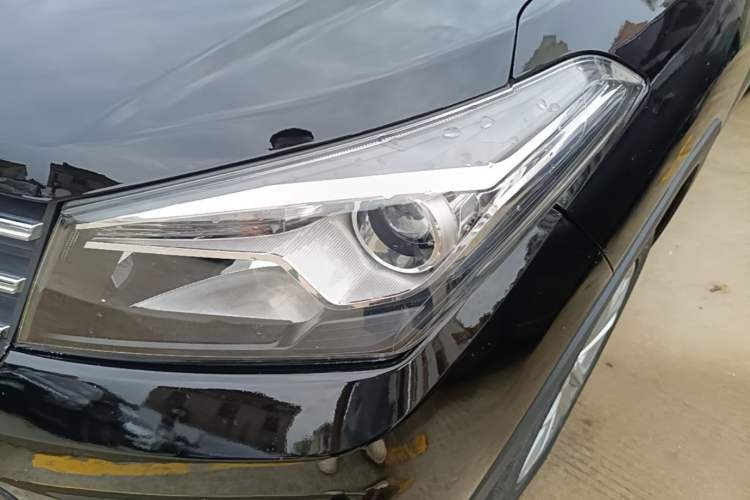 Used Dongfeng Fengon S560 2019 1.8L CVT Elite Model Left Front Headlight