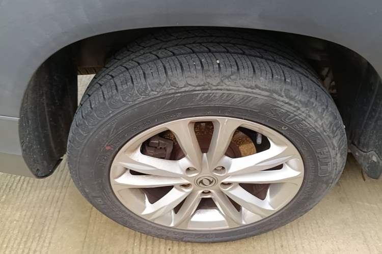 Used Dongfeng Fengon S560 2019 1.8L CVT Elite Model Right Rear Wheel Hub