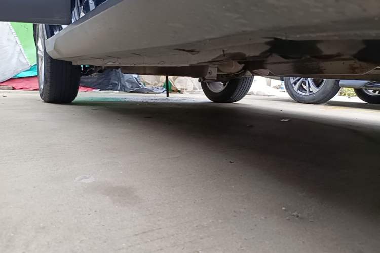 Used Dongfeng Fengon S560 2019 1.8L CVT Elite Model Right Side Sill