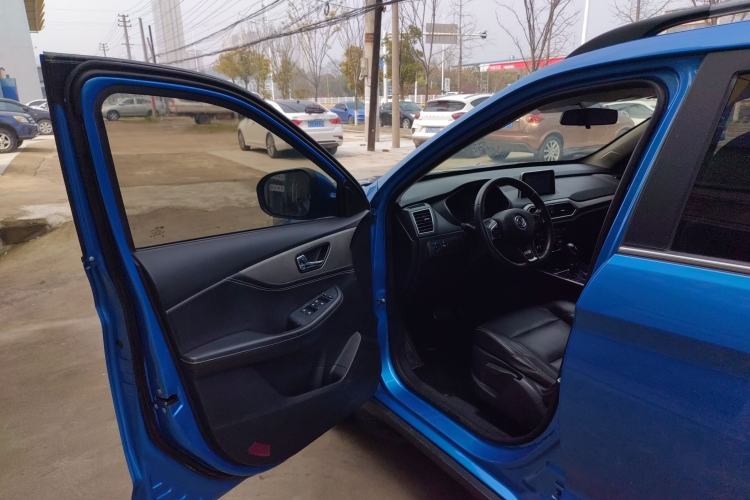 Used Dongfeng Fengon S560 2019 1.8L CVT Elite Model Driver Seat