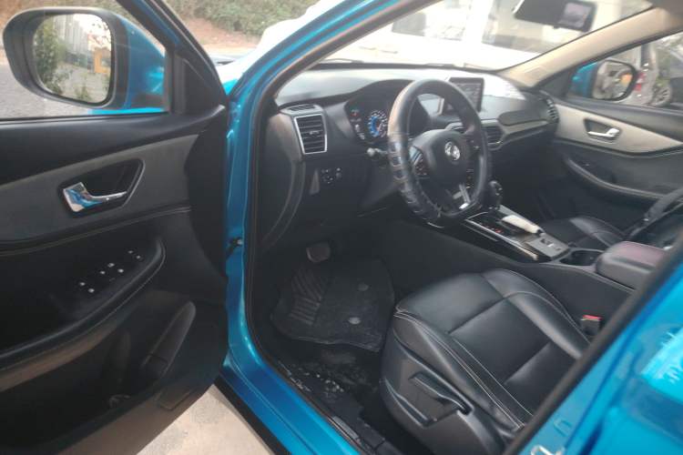 Used Dongfeng Fengon S560 2019 1.8L CVT Elite Model Driver Seat