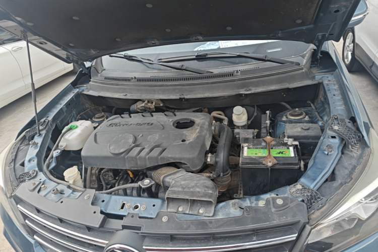 Used Dongfeng Fengon S560 2019 1.8L CVT Elite Model Engine Bay