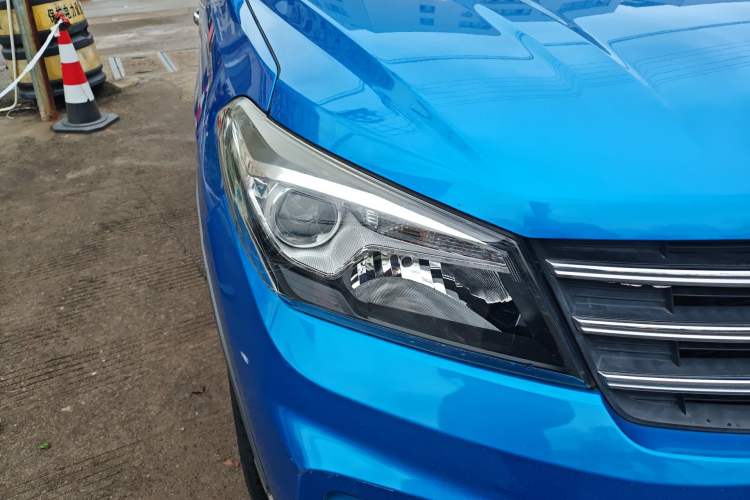 Used Dongfeng Fengon S560 2019 1.8L Manual Urban Model Exterior 6