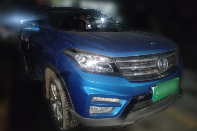 Used Dongfeng Fengon S560 2019 1.8L CVT Elite Model Front Right 45 Deg