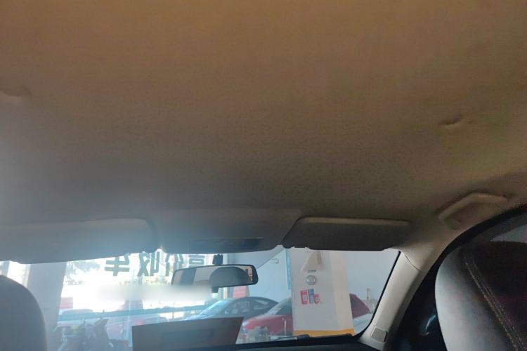 Used Dongfeng Fengon S560 2019 1.8L CVT Elite Model Headliner