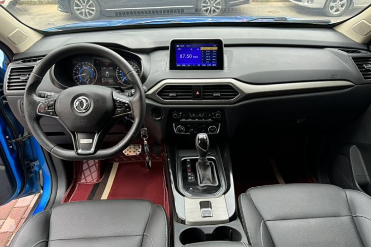 Used Dongfeng Fengon S560 2019 1.8L CVT Elite Model Interior 1