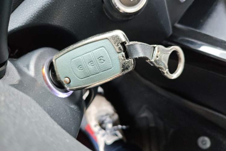 Used Dongfeng Fengon S560 2019 1.8L CVT Elite Model Interior 1