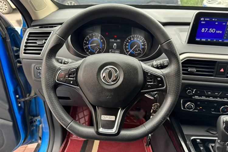 Used Dongfeng Fengon S560 2019 1.8L CVT Elite Model Interior 2