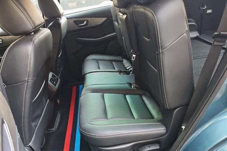 Used Dongfeng Fengon S560 2019 1.8L CVT Elite Model Interior 4