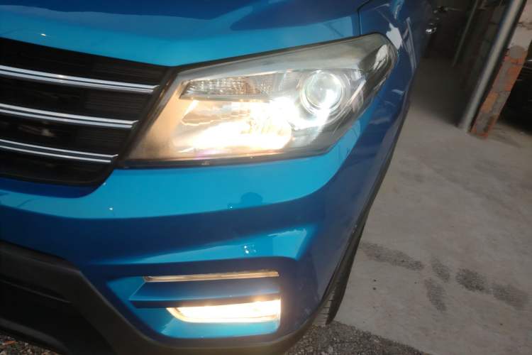 Used Dongfeng Fengon S560 2019 1.8L CVT Elite Model Left Front Headlight